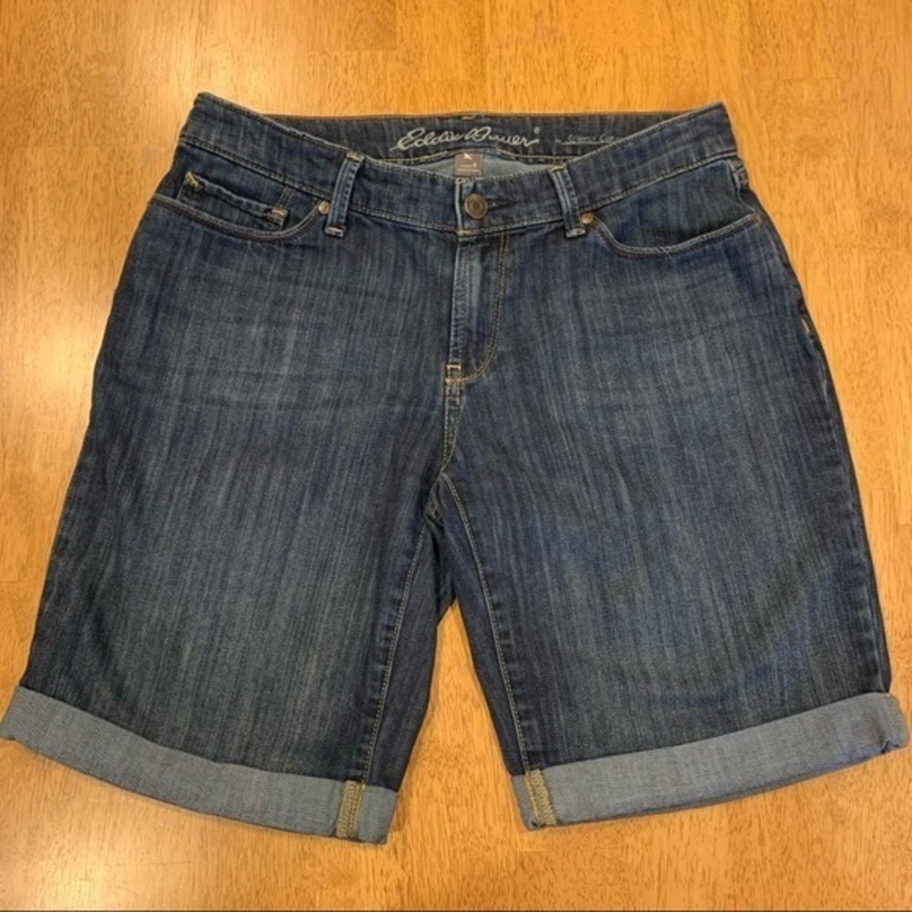 Eddie Bauer Slightly Curvey Jean Shorts 8